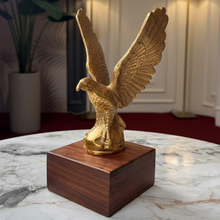 Money Eagle Statue