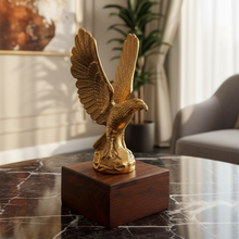 Money Eagle Statue