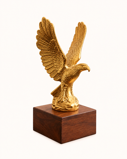 Money Eagle Statue